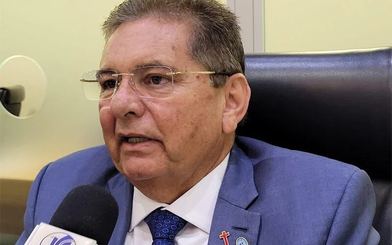  Na reabertura dos trabalhos, Adriano Galdino pede serenidade nos debates da ALPB