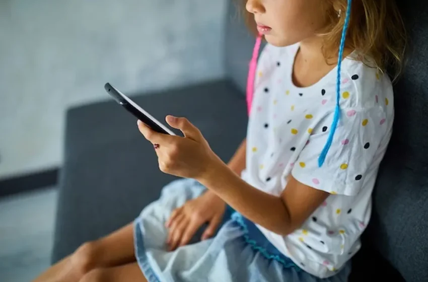 Senado Aprova Lei para Proteger Crianças e Adolescentes no Ambiente Digital