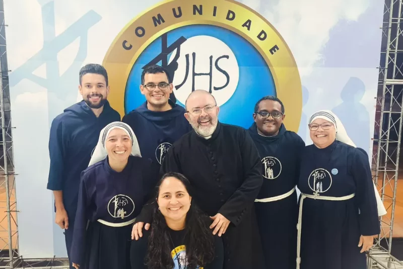  Fundação São Padre Pio de Pietrelcina, em João Pessoa, recebe Comenda Santa Dulce dos Pobres no Senado Federal