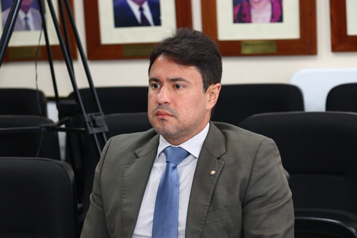  João Azevêdo nomeia novo procurador-geral do Ministério Público da Paraíba