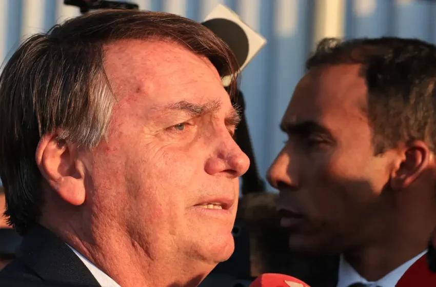  Alexandre de Moraes autoriza atendimento médico particular a Bolsonaro durante prisão domiciliar