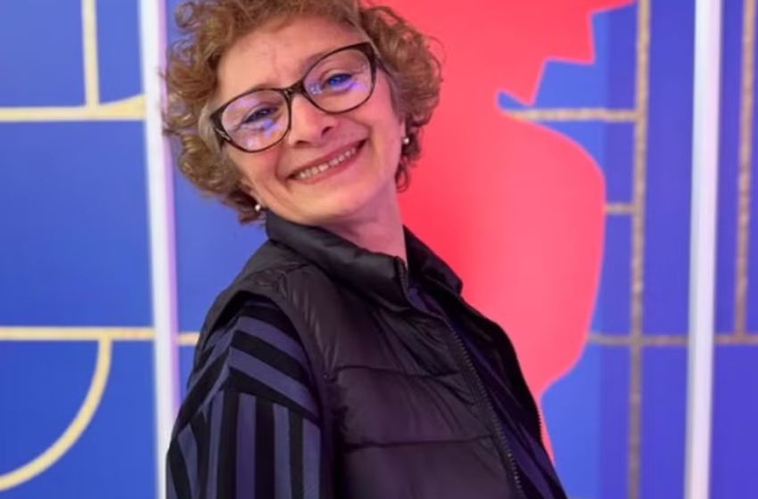  Atriz paraibana Marcélia Cartaxo recebe Troféu Oscarito no Festival de Cinema de Gramado