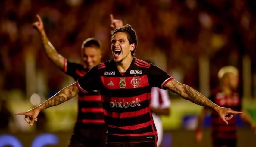  Com show de Arrascaeta e gol decisivo de Pedro, Flamengo avança na Libertadores