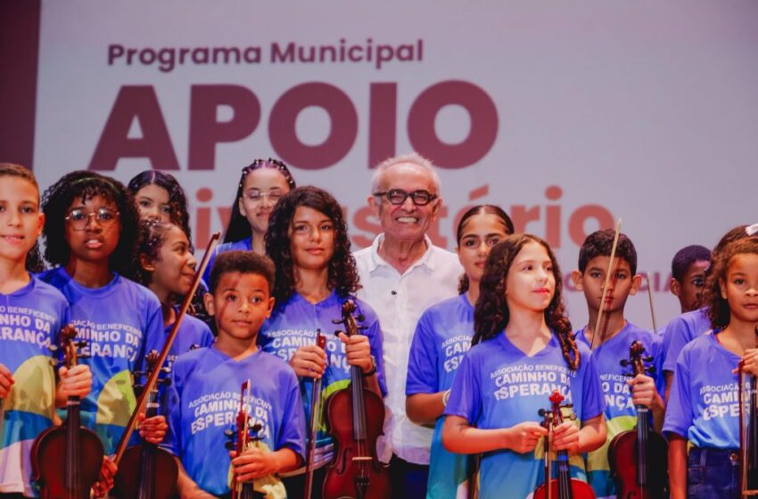 Cícero Lucena anuncia cursinho para o Enem e 1º Restaurante Popular Universitário de João Pessoa