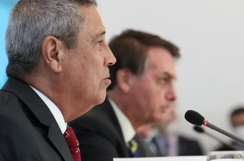 Exército pede ao STF autorização para exames médicos de Braga Netto fora da prisão militar