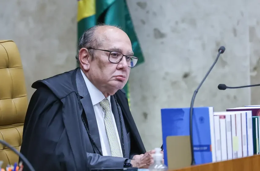  Gilmar Mendes diz que STF sobreviveu a ataques virtuais e ao 8 de janeiro