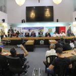 ALPB debate regulamentação do transporte interestadual por taxistas em audiência pública