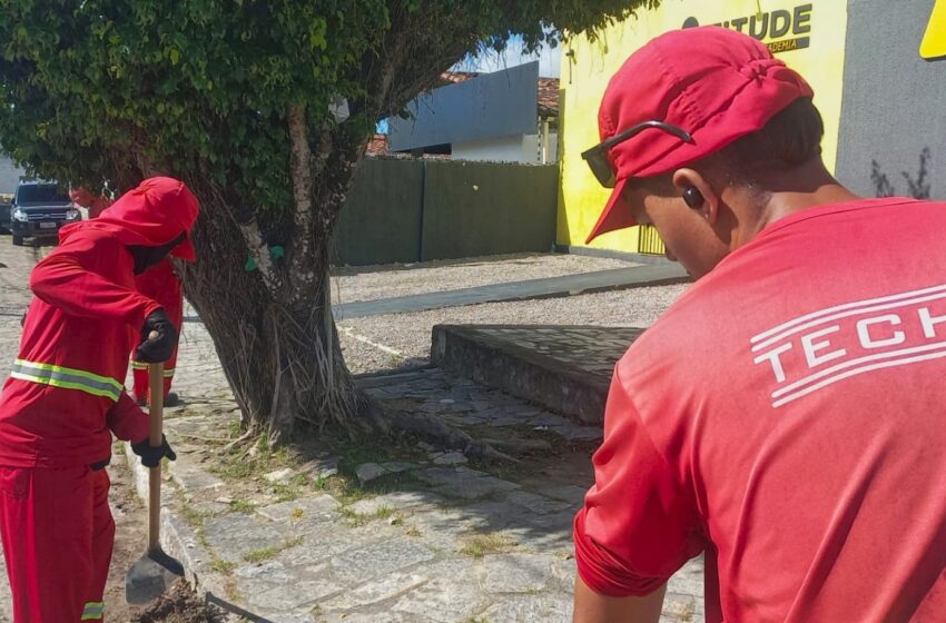  Serviços de conservação da Emlur beneficiam nove bairros de João Pessoa esta semana