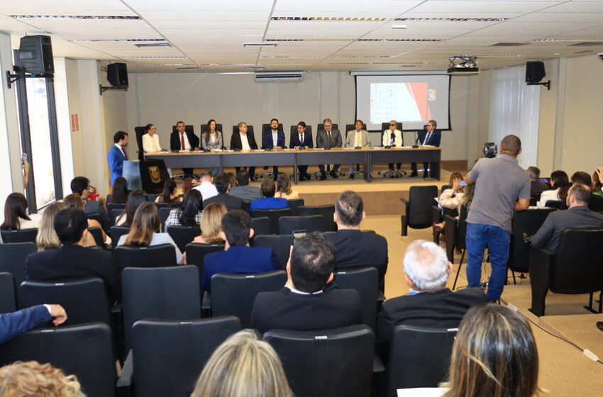  Ministério Público reúne secretários e promotores para repensar regulação do SUS na Paraíba