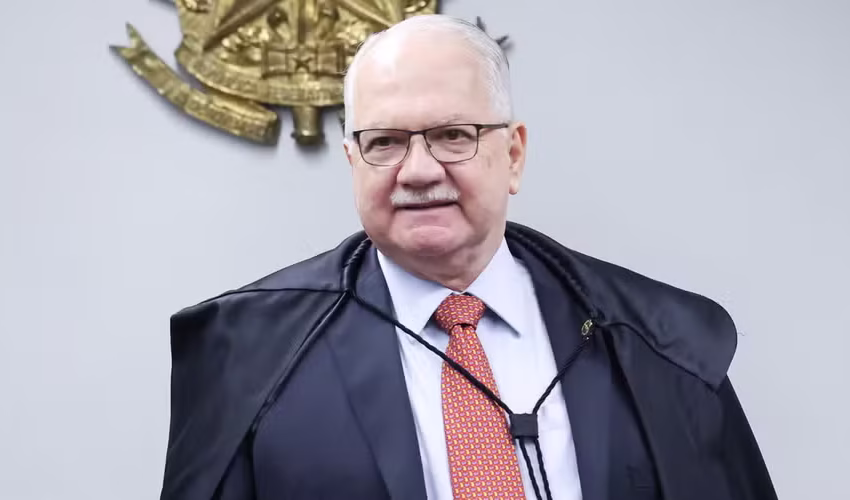  Edson Fachin assume presidência do STF nesta segunda-feira (29); Alexandre de Moraes será o vice