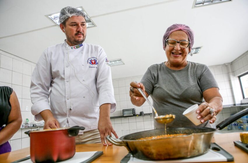  Prefeitura de João Pessoa promove curso de gastronomia para pessoas em vulnerabilidade social
