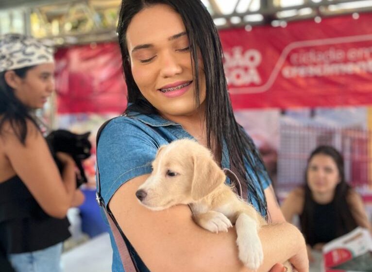  “Secretaria de Cuidado e Proteção Animal realiza evento para incentivar a adoção responsável de cães e gatos