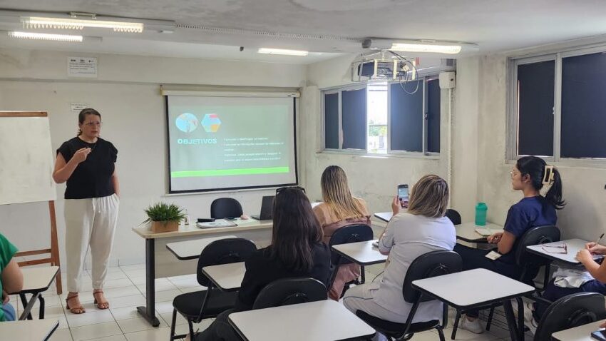 Hospital Municipal Santa Isabel treina equipe para aprimorar qualidade dos resultados laboratoriais
