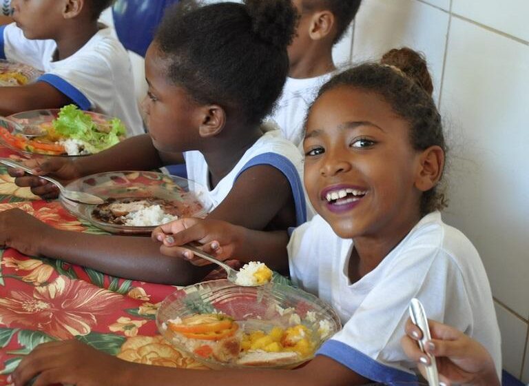  Programa Nacional de Alimentação Escolar: referência mundial que enfrenta desafios cotidianos