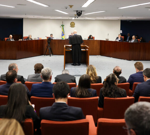 STF retoma julgamento de Bolsonaro e aliados por trama golpista; votação começa nesta terça-feira (9)