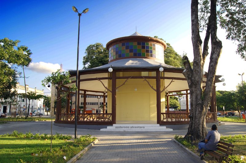  Revitalização do Centro Histórico: Sesc/Senac Assume Praça Venâncio Neiva e Pavilhão do Chá em Parceria Público-Privada