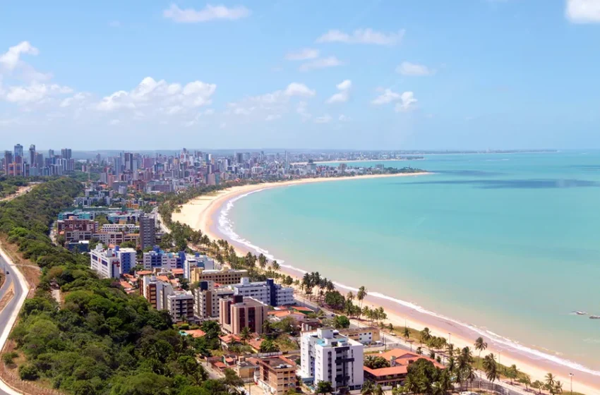  João Pessoa Vira Palco de Seleção para o Mundial: Campeonato Brasileiro de Triathlon Agita Praia do Cabo Branco