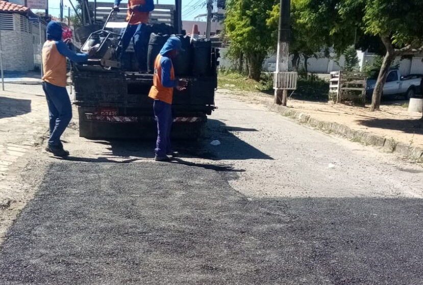  Seinfra intensifica Operação Tapa-Buraco em mais de 35 bairros de João Pessoa