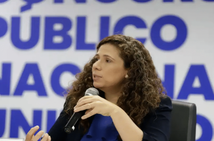  Governo Federal deve convocar candidatos do cadastro reserva do CPNU em breve, afirma ministra Esther Dweck