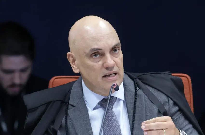  Moraes afirma que militares réus não serão interrogados de farda no STF
