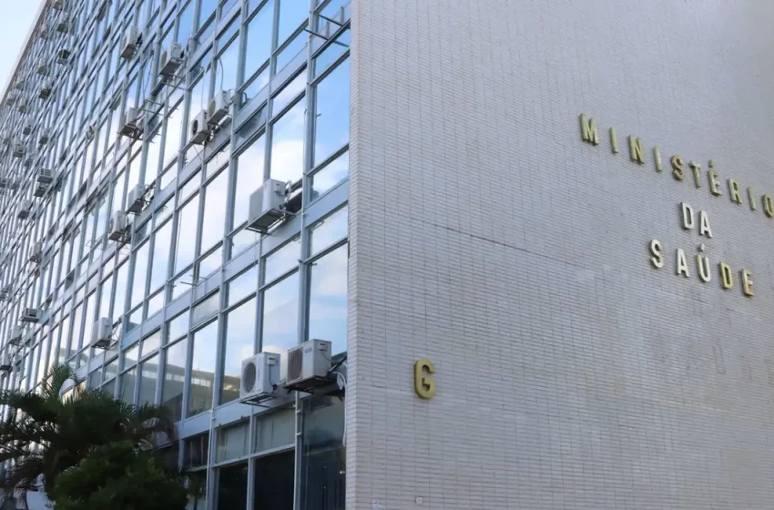  Ministério da Saúde anuncia investimento histórico de R$ 25 milhões em Inteligência Artificial para modernizar a Anvisa