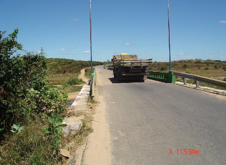  Ponte sobre o Rio Piancó tem tráfego restringido por 18 meses; PRF divulga rotas alternativas