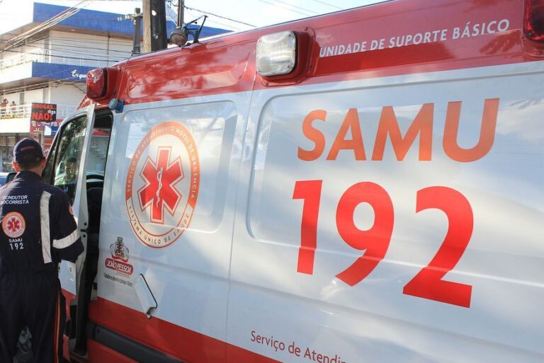  Turista é atropelada por carro enquanto tomava sol em praia de Pitimbu; Litoral Sul da Paraíba