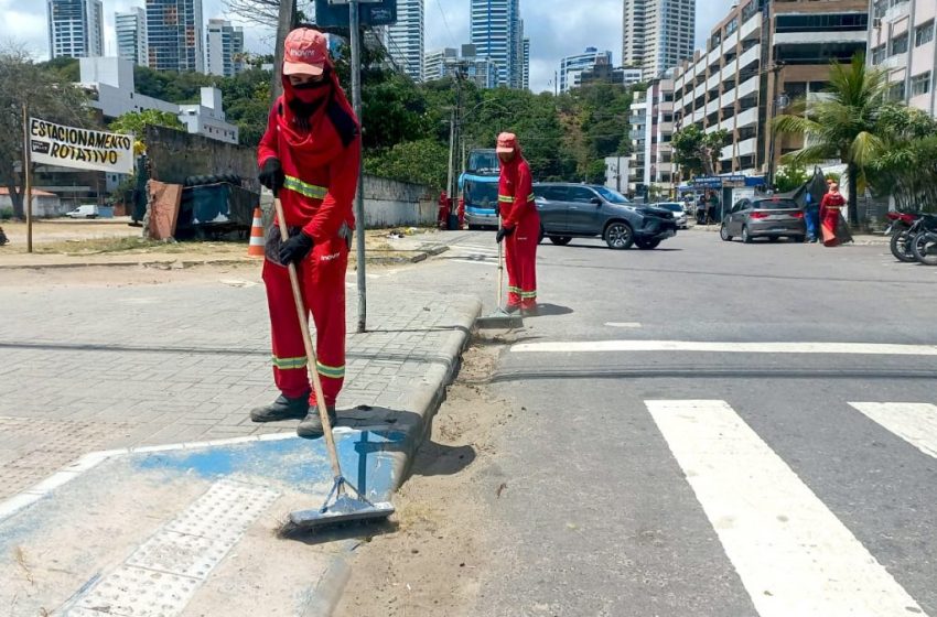  Emlur mantém serviços de limpeza urbana e coleta domiciliar funcionando normalmente em toda a cidade