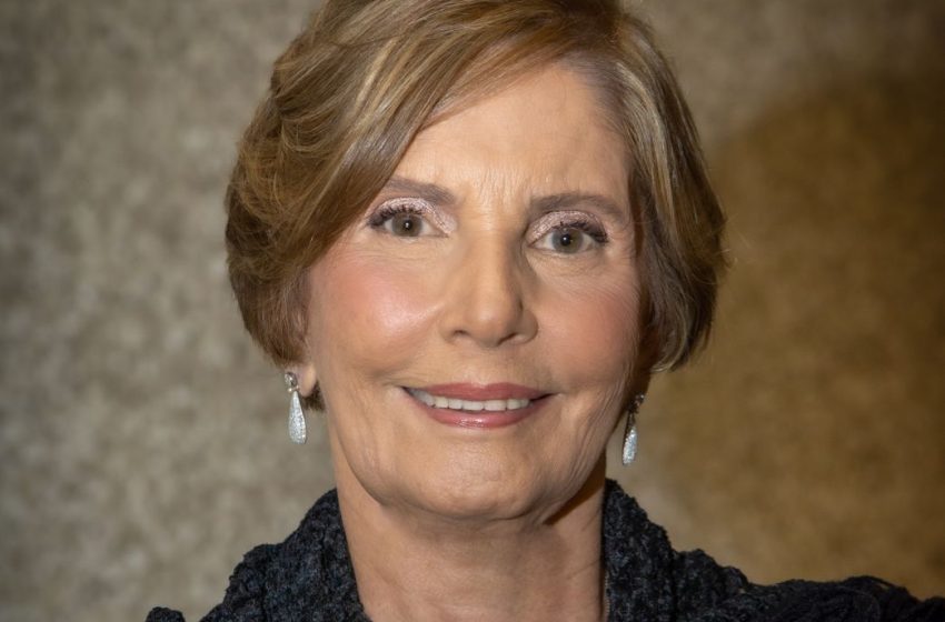 Glauce Burity lança a biografia “Tarcísio Burity: O intelectual na Política Paraibana”