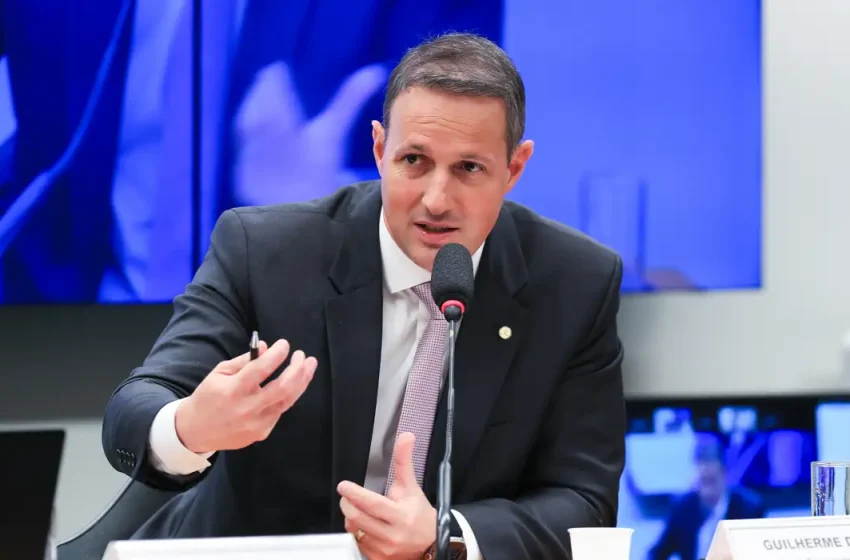  Relator do PL Antifacção apresenta quinto substitutivo após críticas de especialistas e do governo