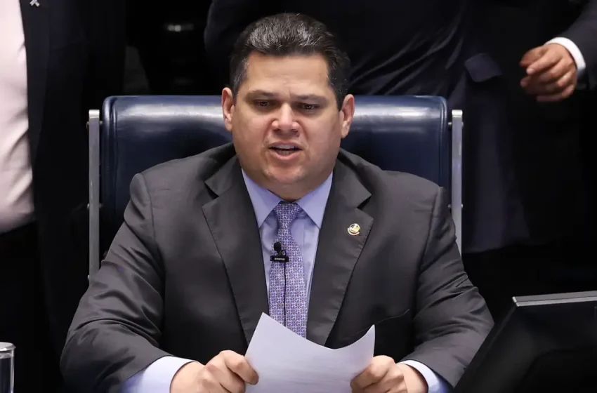  Senado cancela sabatina de Jorge Messias ao STF por ausência de documento do governo