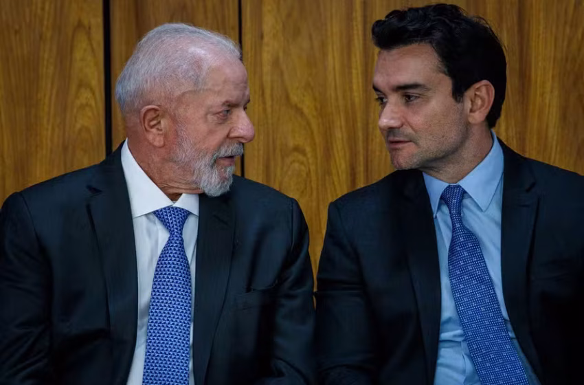  Após expulsão no União Brasil, Celso Sabino deixa o Ministério do Turismo