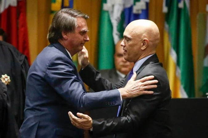  Moraes nega visita do sogro de Bolsonaro durante internação