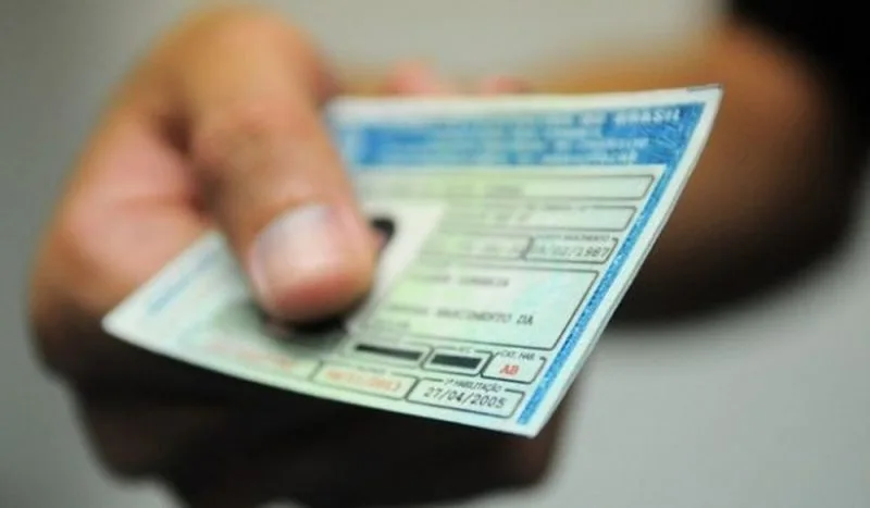  Novo modelo digital da CNH já beneficia mais de 3,6 mil paraibanos