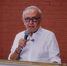  Cícero Lucena anuncia antecipação do 13º salário e confirma crédito imediato da segunda parcela