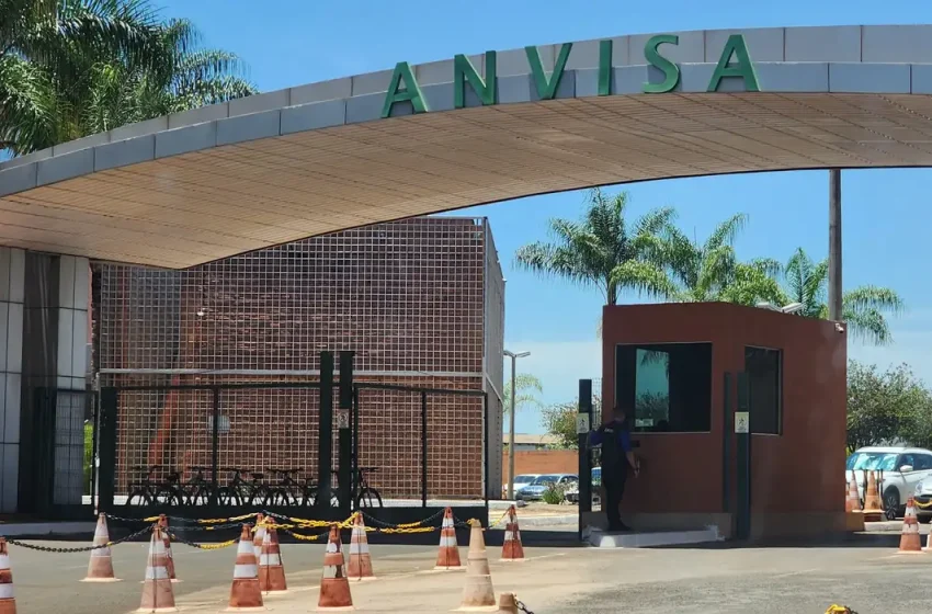  Anvisa retira suplementos irregulares do mercado e determina apreensão imediata