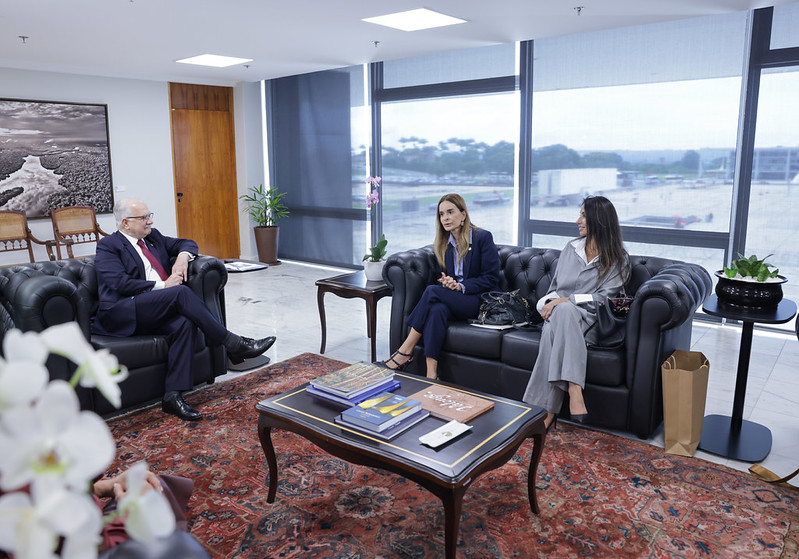 STF e senadora discutem parceria para fortalecer ações de prevenção ao feminicídio