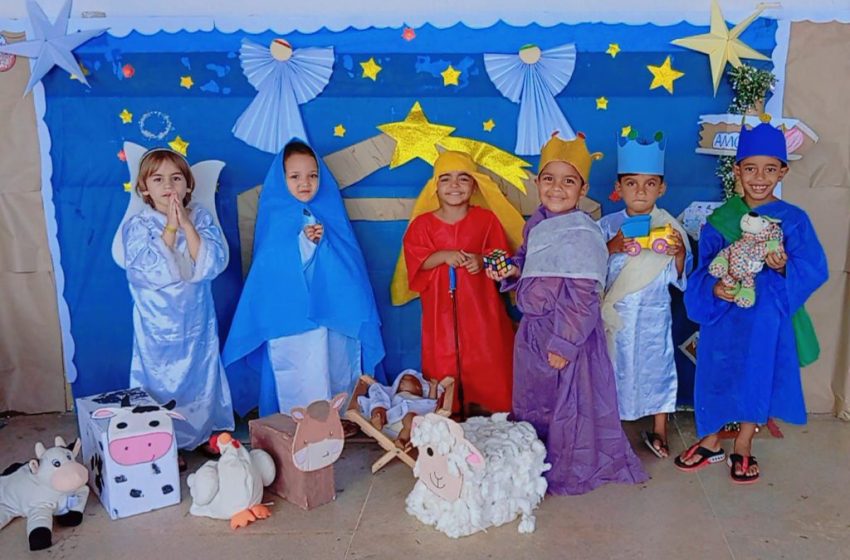  Alunos da Rede Municipal apresentam cantata natalina no Shopping Mangabeira