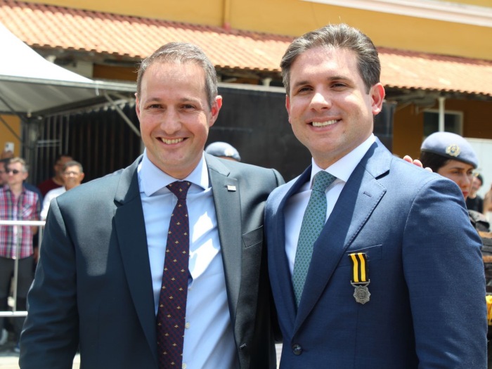  Hugo Motta recebe principal honraria da Polícia Militar de São Paulo