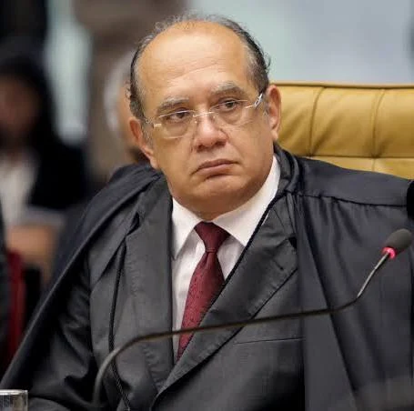  Gilmar Mendes revê liminar e amplia legitimidade para pedir impeachment de ministros do STF