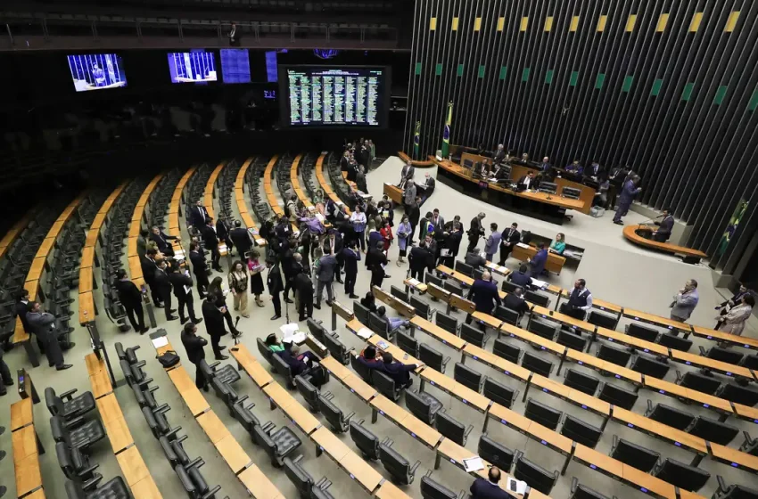  Congresso marca votação da LDO e acelera calendário do Orçamento 2026