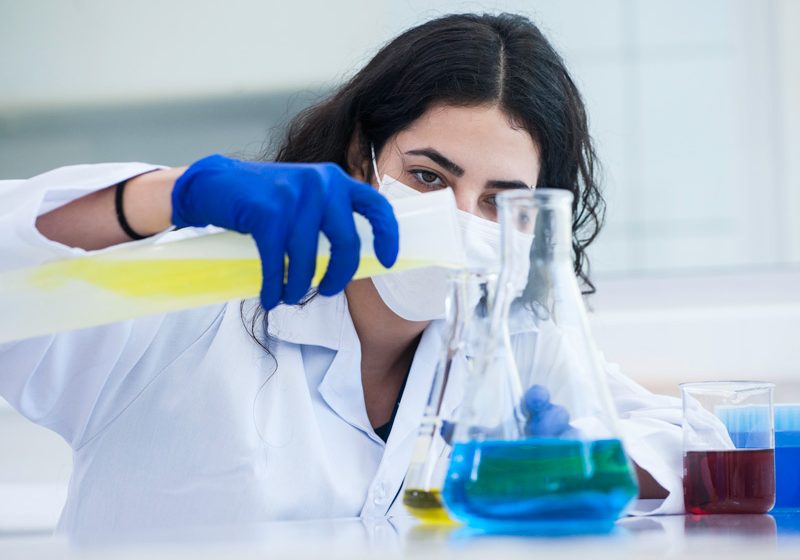  Produção científica do Brasil volta a crescer em 2024, mas ainda se encontra abaixo do pico histórico