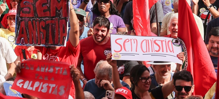  Movimentos sociais protestam contra PL da Anistia em João Pessoa