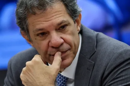  Haddad pede decisão rápida de Lula sobre PL da Dosimetria