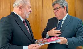  João Azevêdo vê responsabilidade maior após apoio de Lula à sua pré-candidatura ao Senado