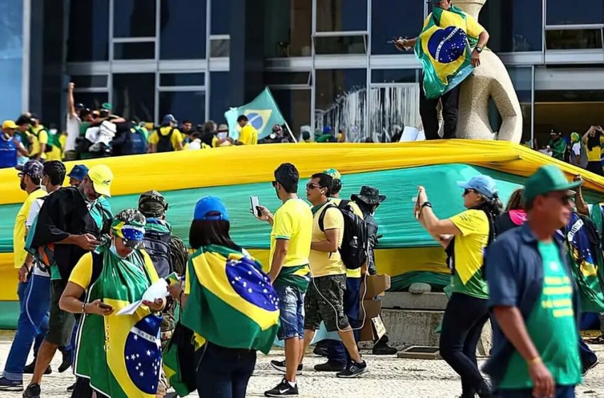  Julgamento do 8 de Janeiro rompe tradição de impunidade e marca nova fase da democracia brasileira