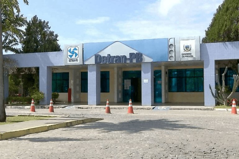  Detran-PB estende horário e inclui atendimento aos sábados no setor de Habilitação