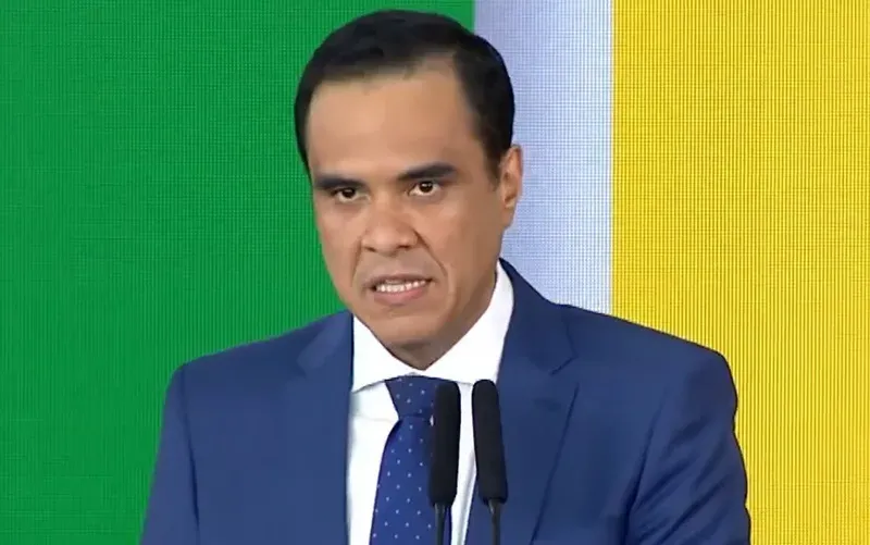  Ministro do Turismo anuncia recursos federais para o Carnaval 2026 de João Pessoa