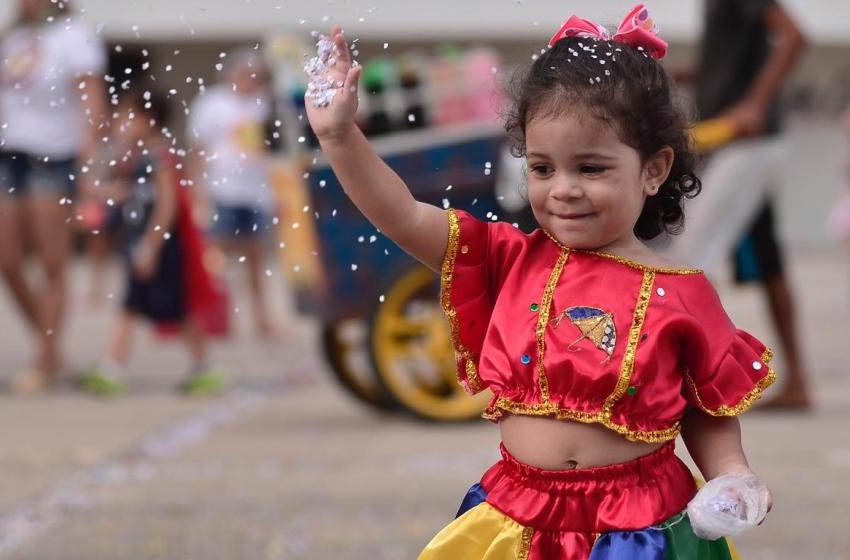  Governo Federal lança campanha para reforçar proteção de crianças e adolescentes durante o Carnaval