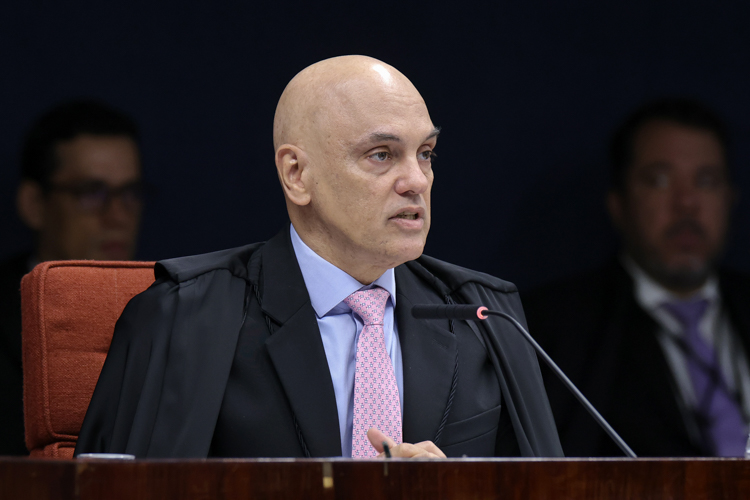 Moraes rejeita novo pedido da defesa de Bolsonaro para que reveja a condenação